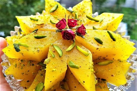 مسقطی عمده و دلیل محبوبیت آن در مراسم‌های رسمی