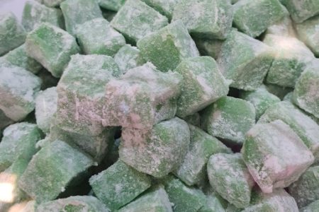 نکات مهم در انتخاب بین لوکوم و سایر شیرینی‌ها