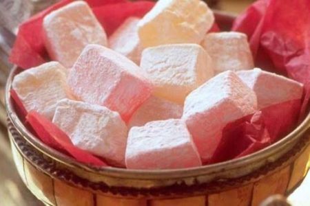 چگونه راحت الحلقوم را در مهمانی‌ها به بهترین شکل پذیرایی کنیم؟